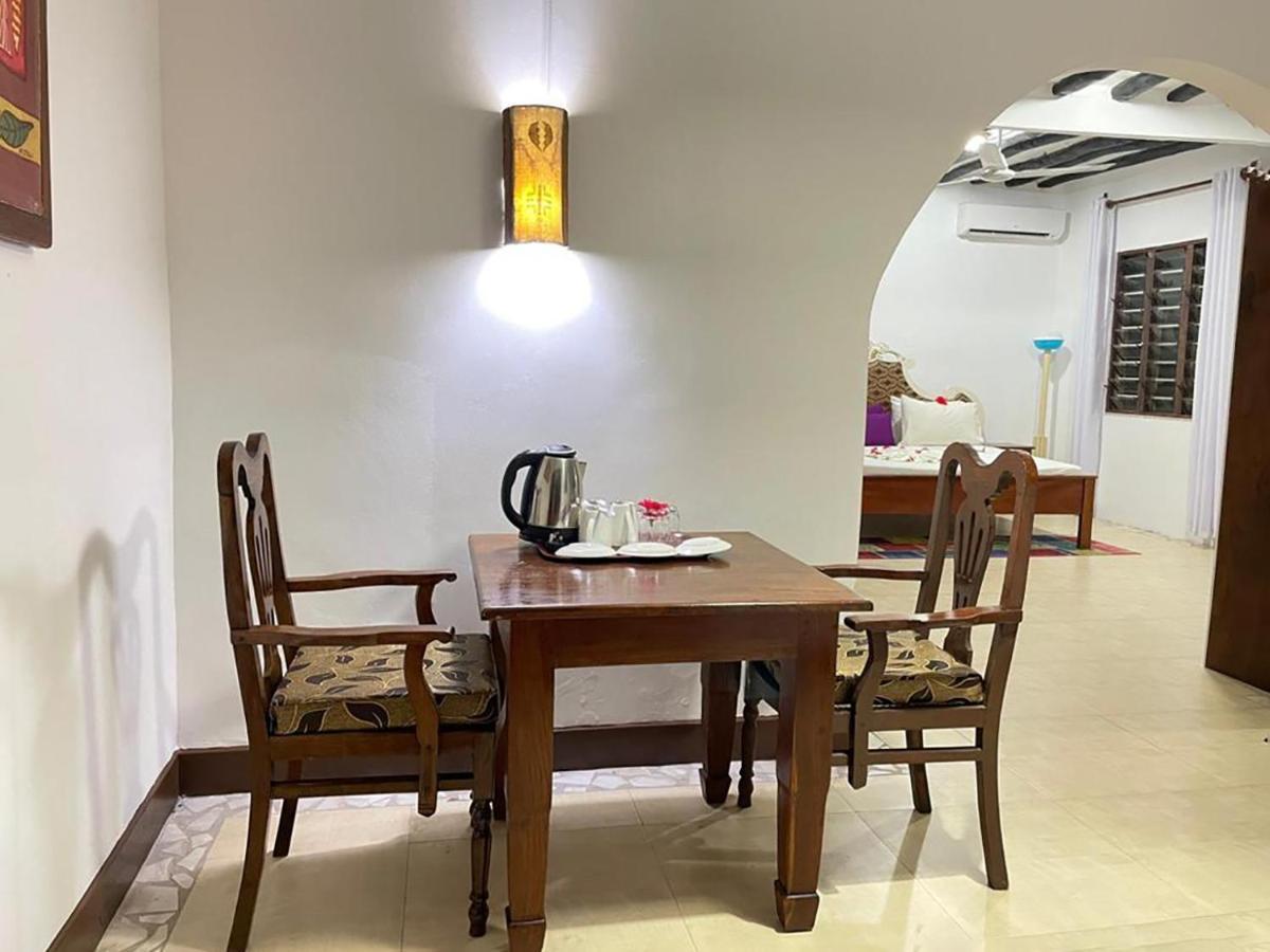 Five Palms Bwejuu Otel Dış mekan fotoğraf
