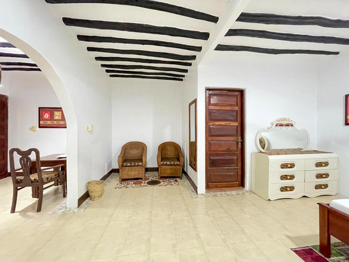Five Palms Bwejuu Otel Dış mekan fotoğraf